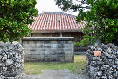 小浜島　家　ヒンプン